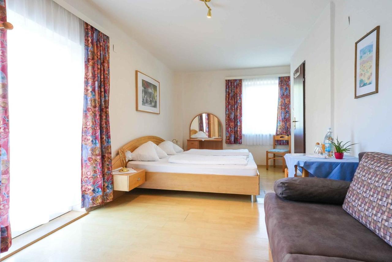 Strandhotel Pichler Seeboden Exterior photo